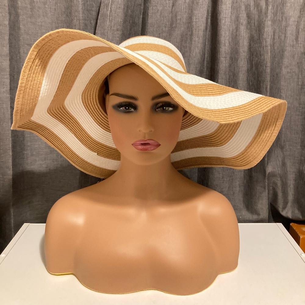 A new day tan and white floppy hat